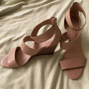 Beige Merona wedge sandals (size 11)
